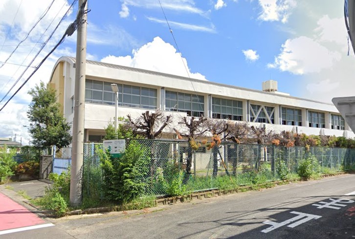中学校　扶桑町立扶桑中学校（中学校）まで764m