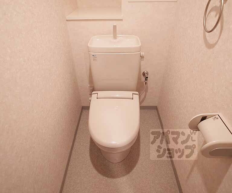 トイレ　ウォームレットトイレです。
