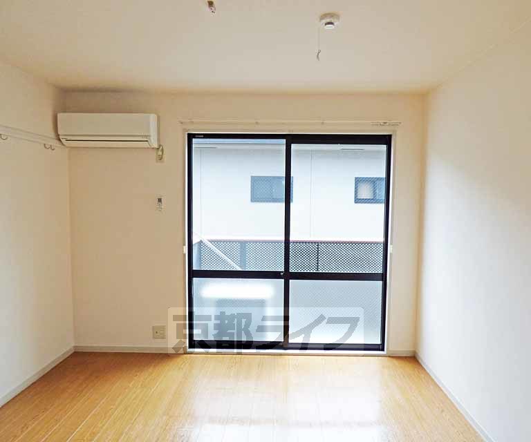 居室・リビング　綺麗なお部屋です。