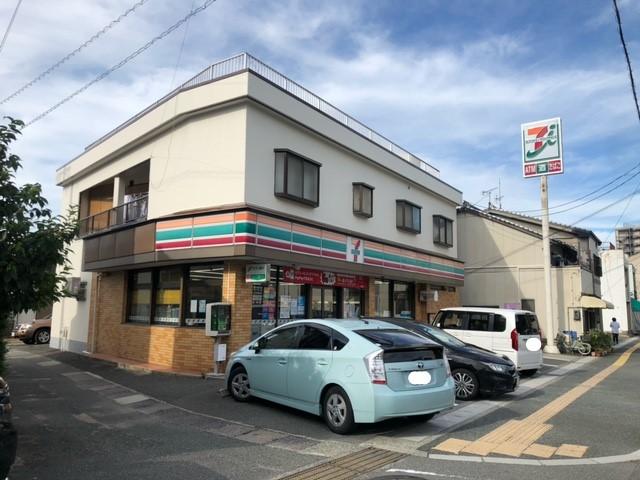 コンビニ　セブンイレブン下関上田中店（コンビニ）まで97m