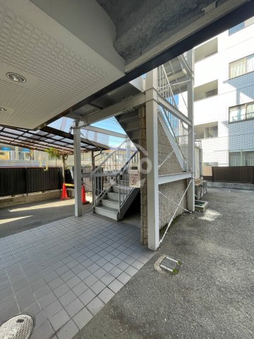 その他共有部分　サンライズ住吉　階段
