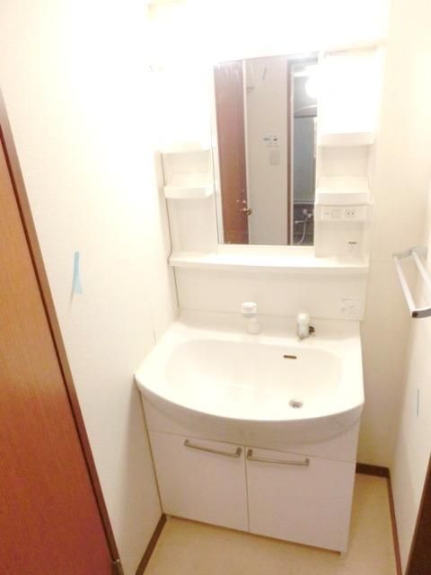 洗面設備　独立洗面台