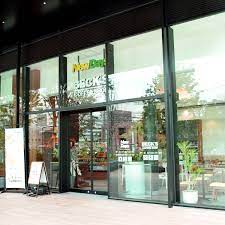 コンビニ　ニューデイズJR目黒MARCビル（コンビニ）まで398m