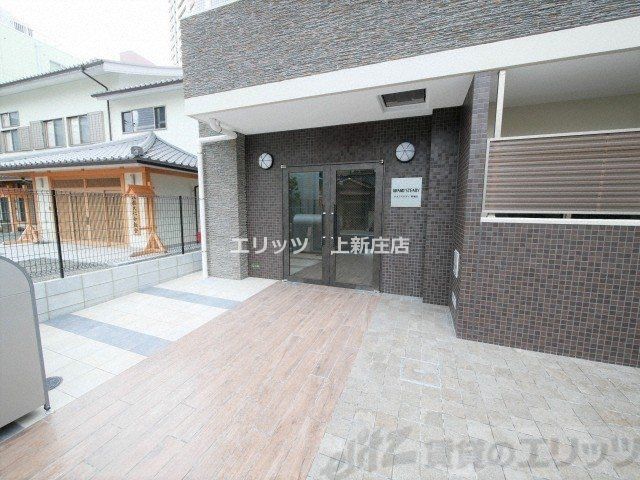 エントランス　エントランス