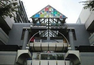 ショッピングセンター　レガ（ショッピングセンター）まで600m