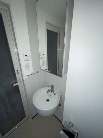 洗面設備　あると便利な独立洗面台