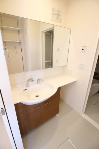 洗面設備　※別部屋写真