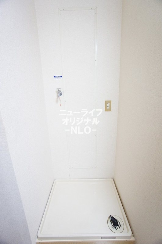 その他部屋・スペース　洗濯機置き場も室内にございます☆