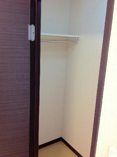 収納　ウォークインクローゼット