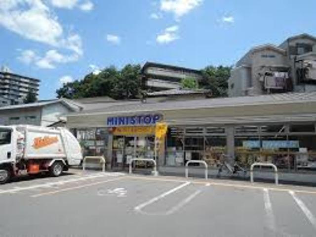 コンビニ　ミニストップ京都原谷店（コンビニ）まで351m