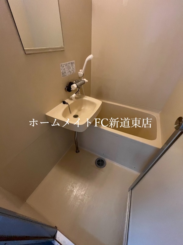 洗面設備　ボイラー