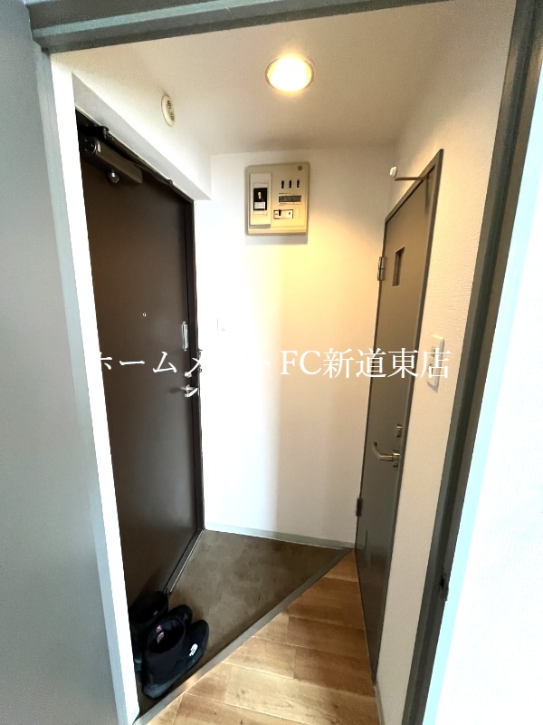 玄関　玄関