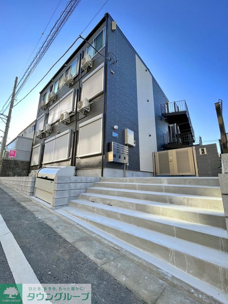 エントランス　★お部屋探しはタウンハウジング稲田堤店まで★