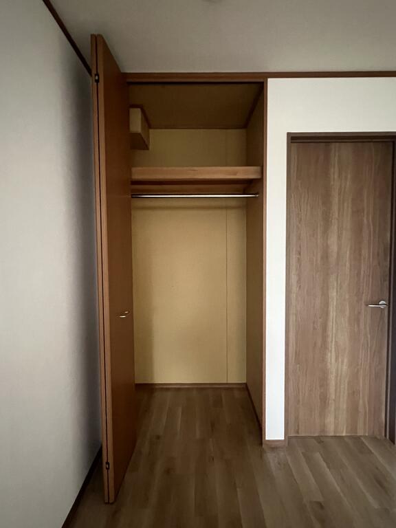 収納　※別号室の参考写真となります。