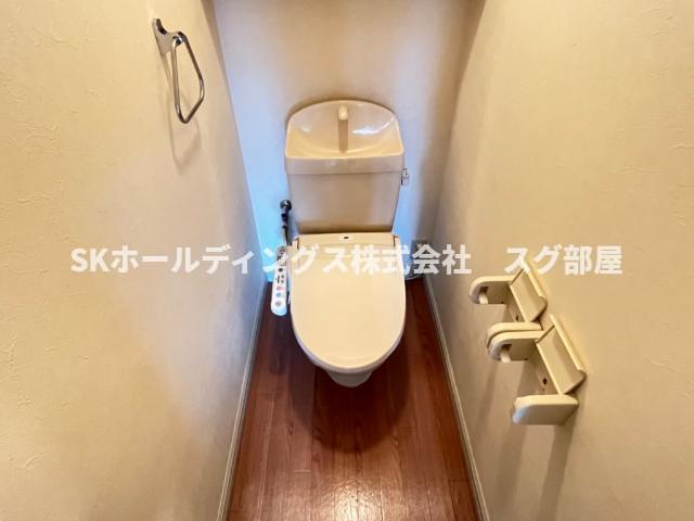 トイレ　トイレ