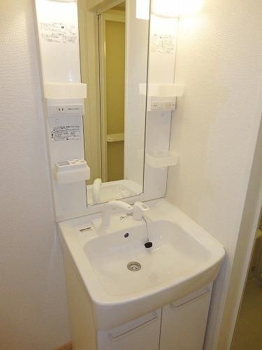 洗面設備　★便利な独立洗面台★