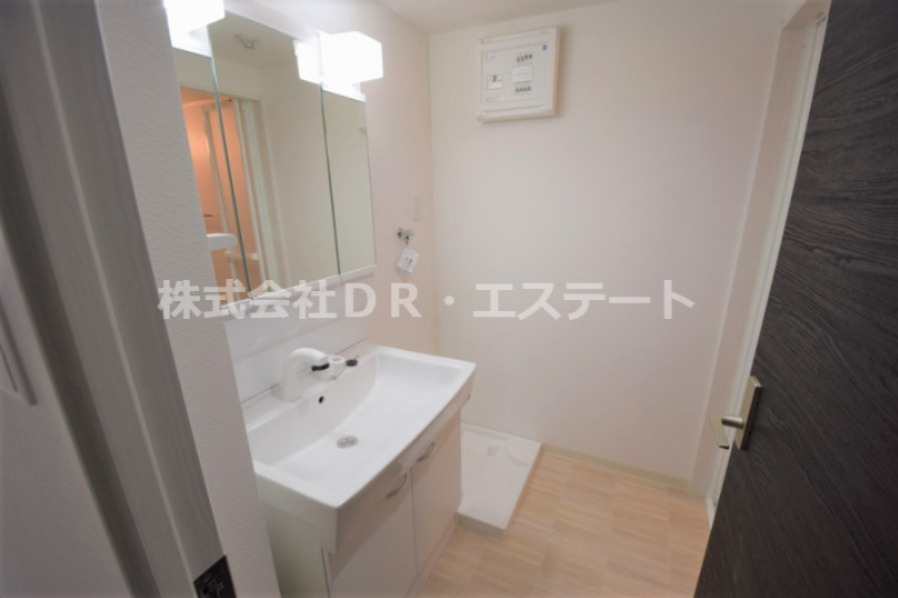 洗面設備　同仕様サンプル写真