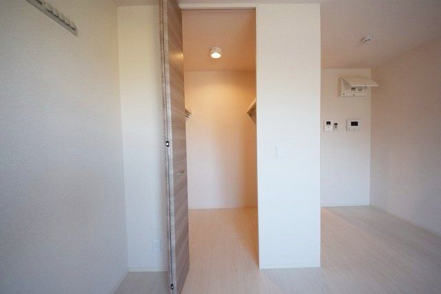 収納　★ウォークインクローゼット★