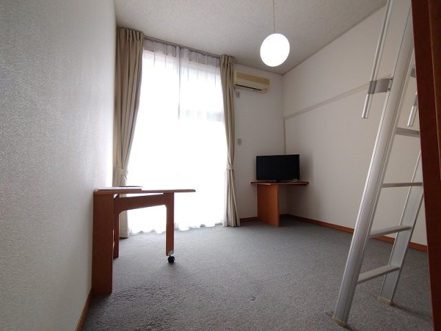 その他　1階はフローリング仕様です。