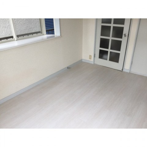 居室・リビング　反転部屋参照