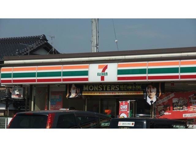 コンビニ　セブンイレブン美濃加茂加茂野町西店（コンビニ）まで721m