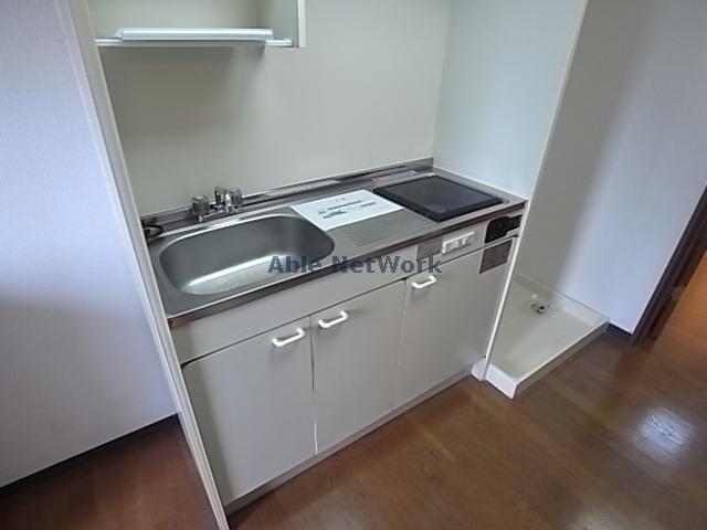 キッチン　※同物件別部屋参考写真