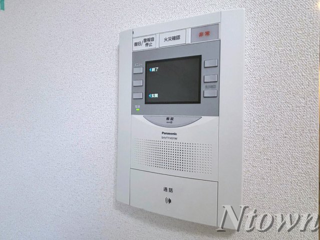 セキュリティ　モニター付きインターホンです