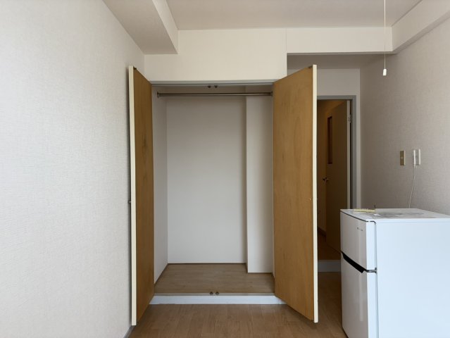 収納　コーポエクレールIII