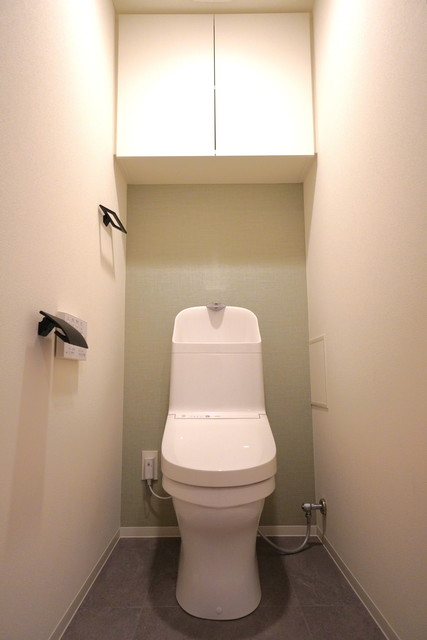 トイレ　※写真は同タイプ住戸です。