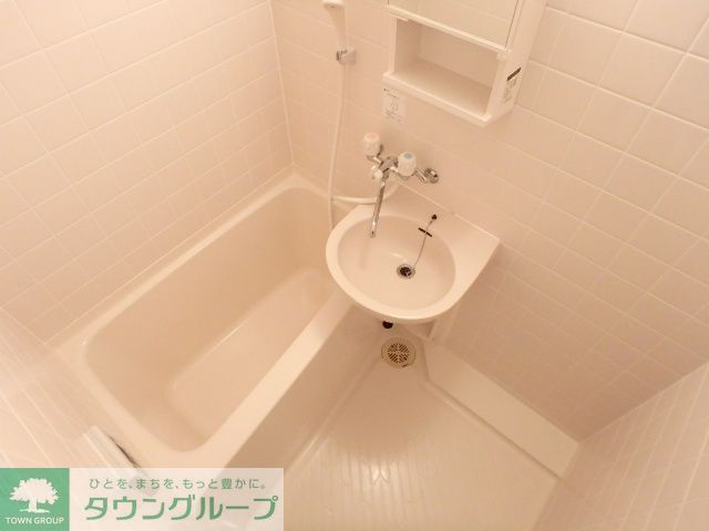 バス・シャワールーム　バス