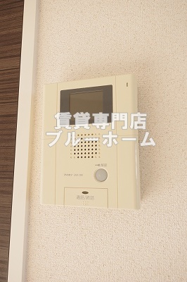 セキュリティ　モニター付きのインターホンです！