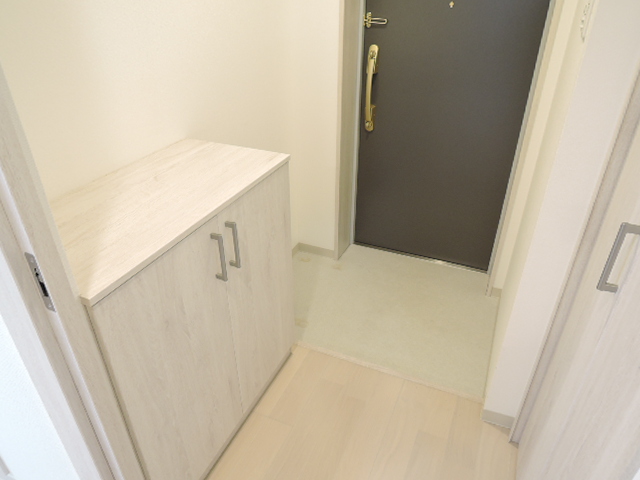玄関　別号室の参考写真です。