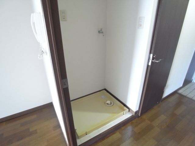 その他　室内洗濯置場