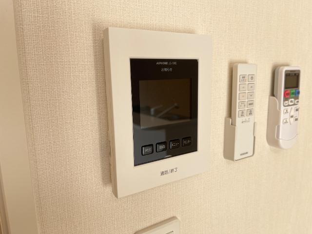 セキュリティ　カメラ付インターホン（イメージ）
