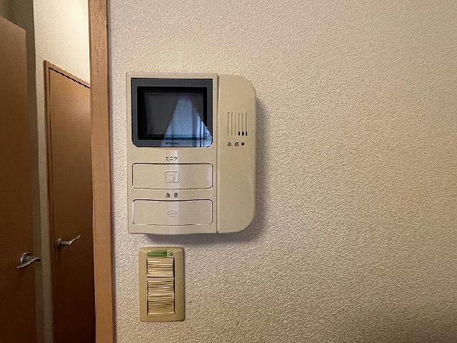 セキュリティ　モニター付きインターホンです
