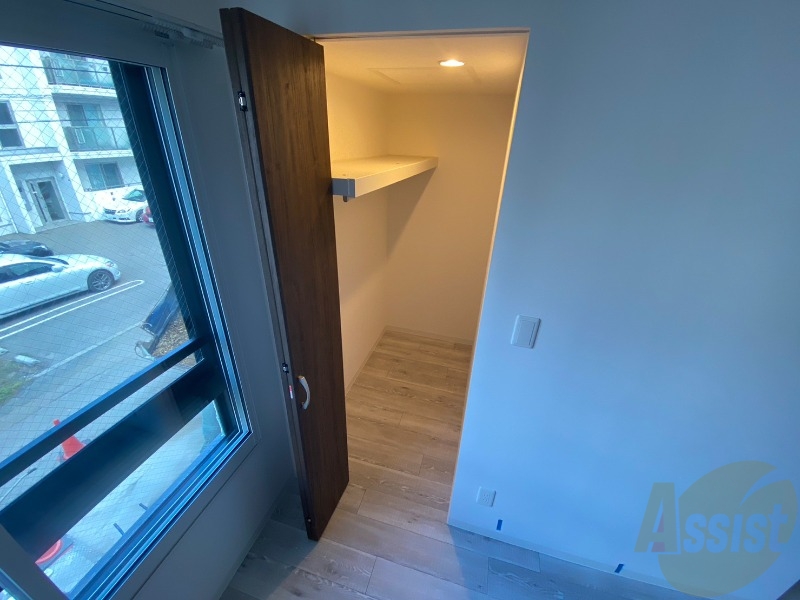収納　寝室の収納です。部屋がすっきり片付きます。