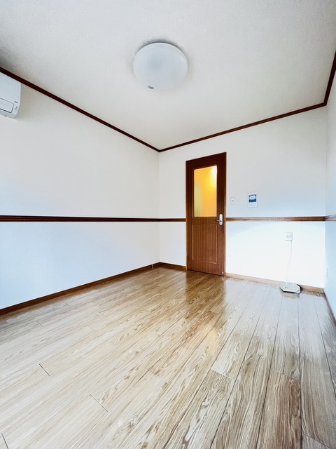 居室・リビング　別部屋参考写真。