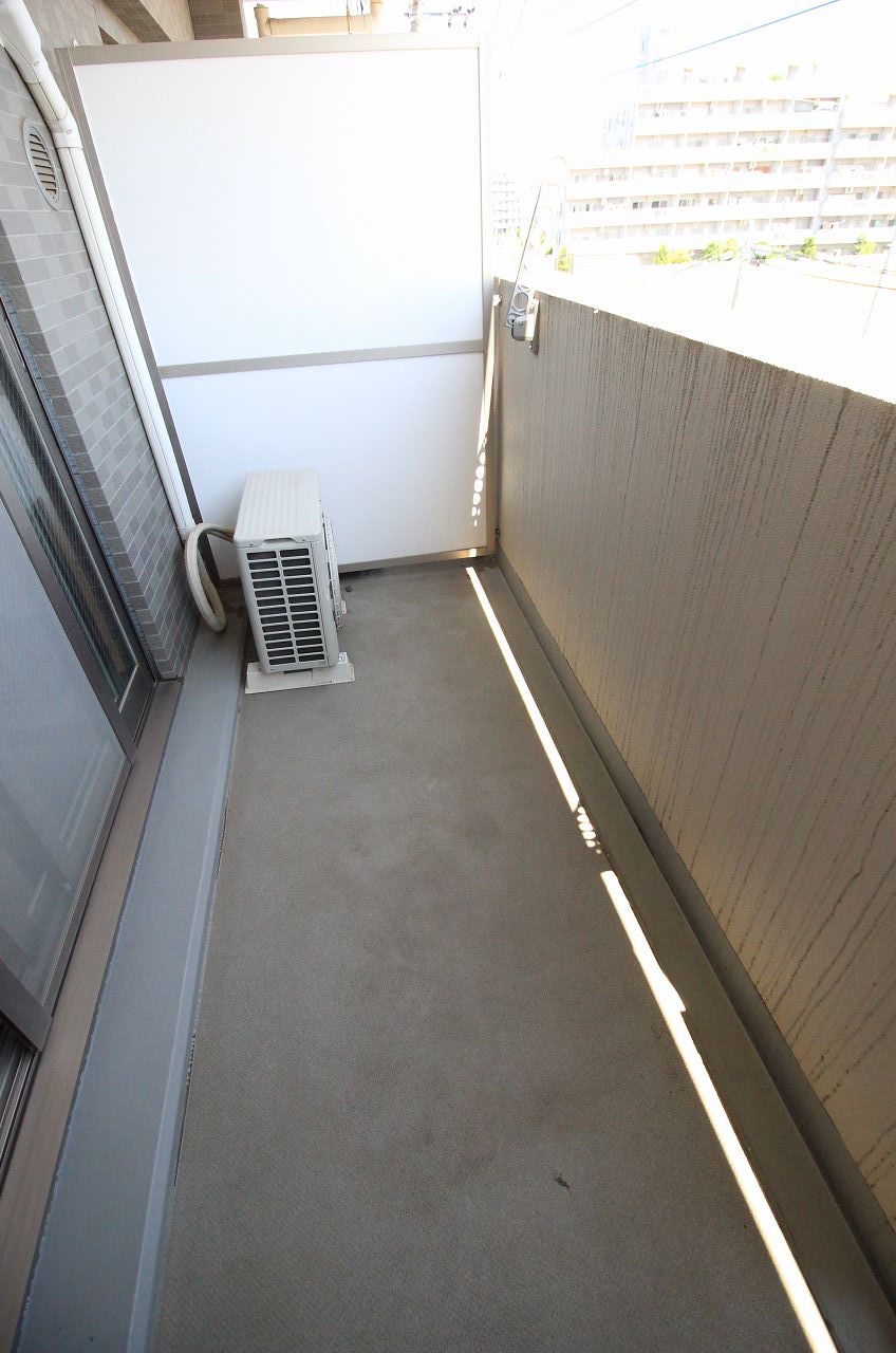 バルコニー　別の部屋の写真です