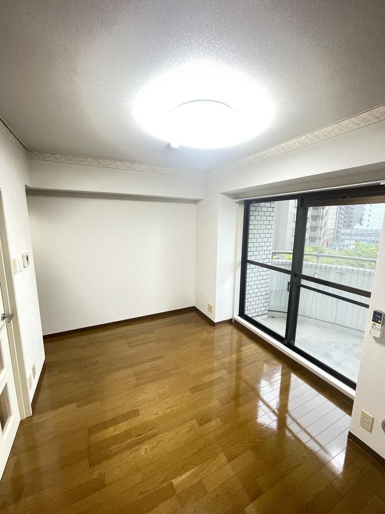 居室・リビング　明るいお部屋です