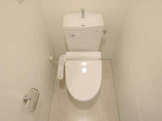 トイレ　落ち着いたトイレです