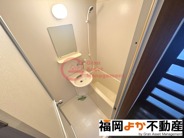 バス・シャワールーム　日々の疲れを癒すお風呂付です