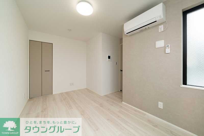 居室・リビング　★お部屋探しはタウンハウジング稲田堤店まで★