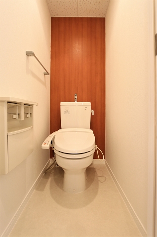 トイレ　オシャレで清潔感のあるトイレです