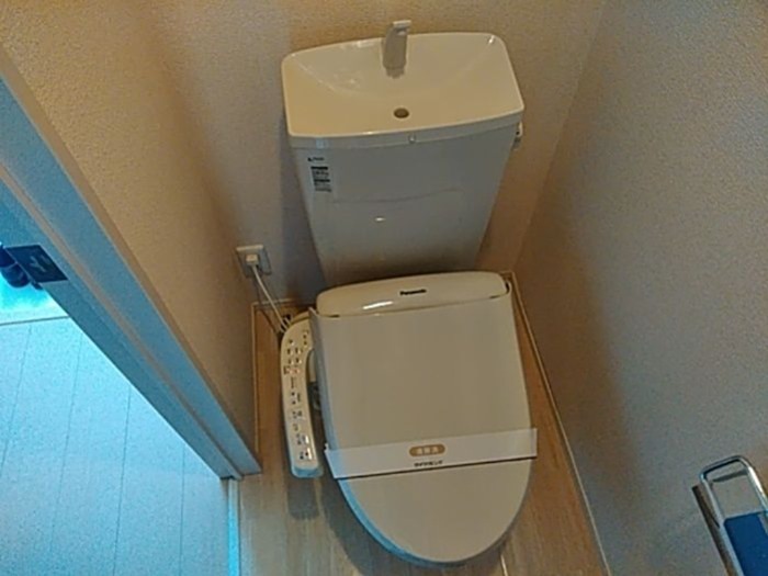 トイレ　別部屋参考写真