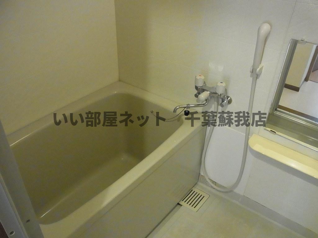バス・シャワールーム　日々の疲れを癒すお風呂付です