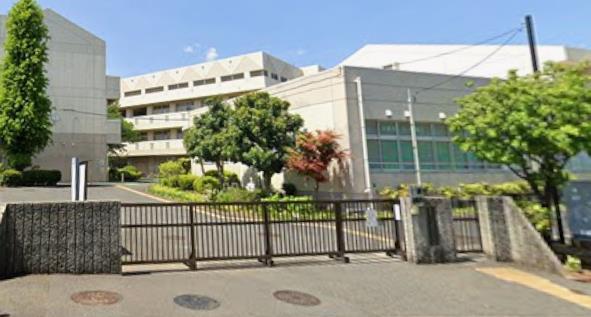 小学校　横浜市立つづきの丘小学校（小学校）まで341m