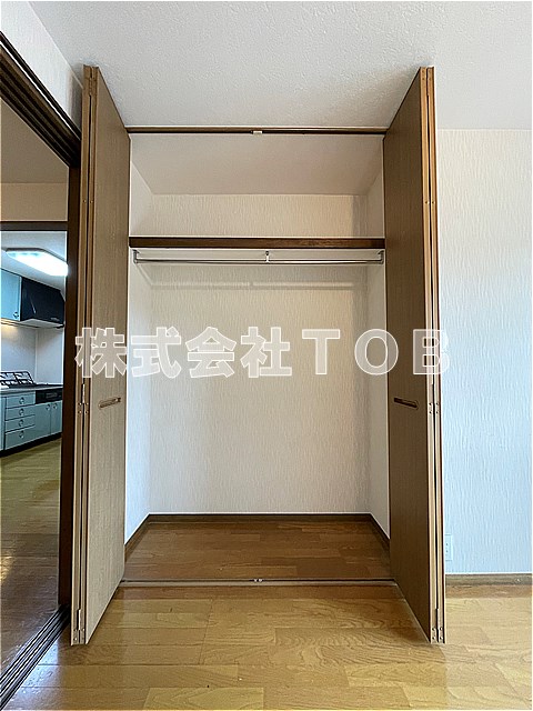 収納　洋室６帖　収納※クリーニング中の写真