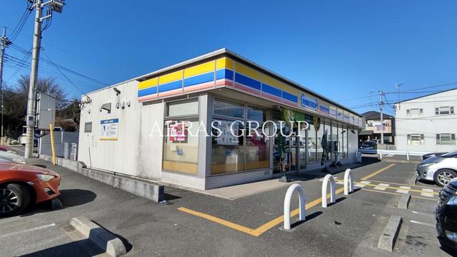 コンビニ　ミニストップ 東松山上野本店（コンビニ）まで692m