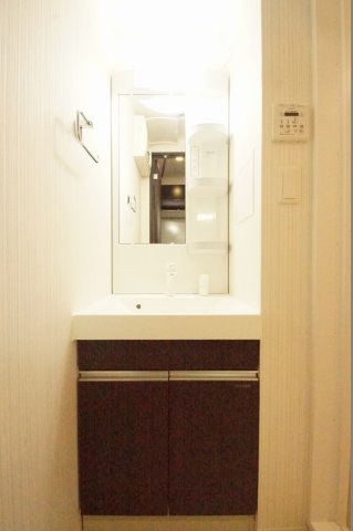洗面設備　日々の生活に便利な「独立洗面台」