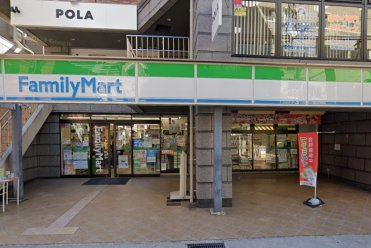 コンビニ　ファミリーマート JR住吉駅東店（コンビニ）まで483m